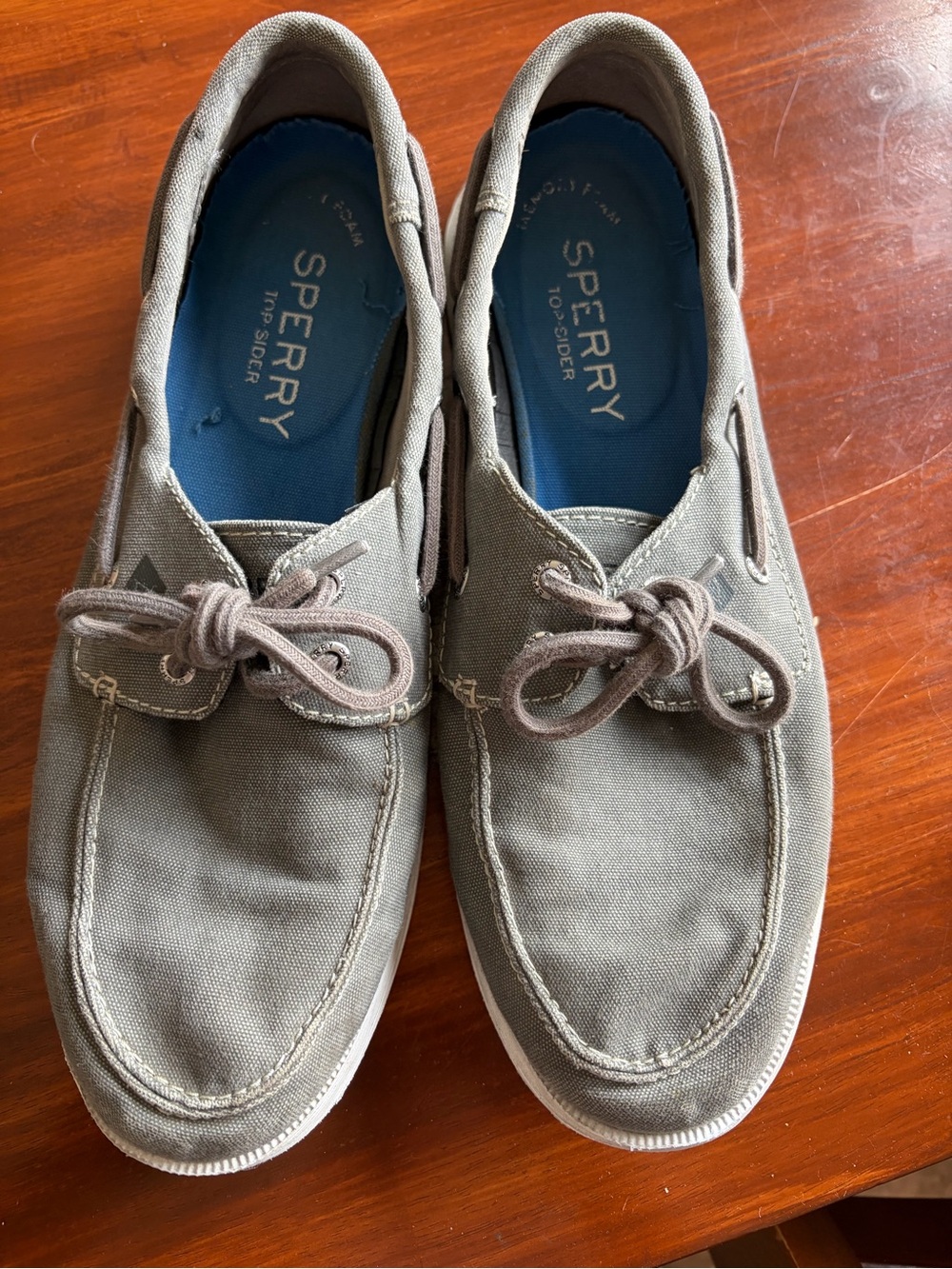 Sperry Men's Gray Canvas Boat Shoes with Blue Insoles Sz 10M